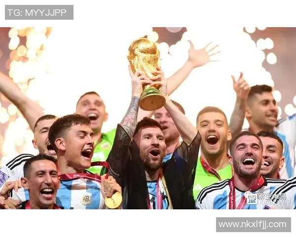 球星大叔重返绿茵场挑战自我展现风采，岁月无法阻挡热爱与激情